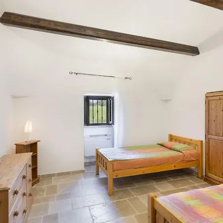 Trullo Sull'aia Villa *